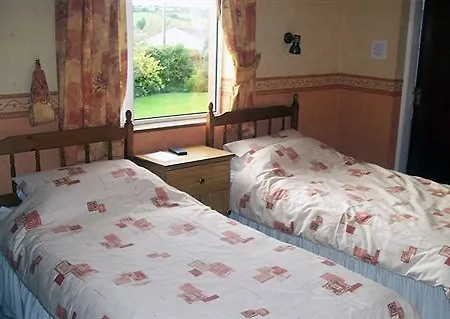 Suncrest Hotel